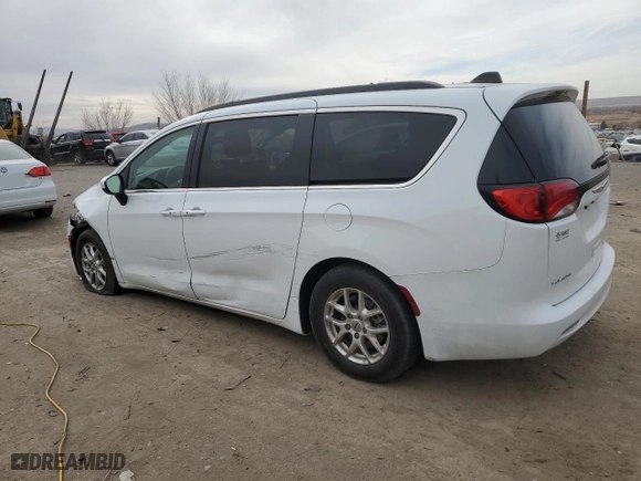 2021 Chrysler Voyager LXI with VIN 2C4RC1DG8MR533754, listed as a Copart auction lot 41495995 with 151,707 mi miles and Salvage Title. Bid and sale history available at carsss.com. Image 2.