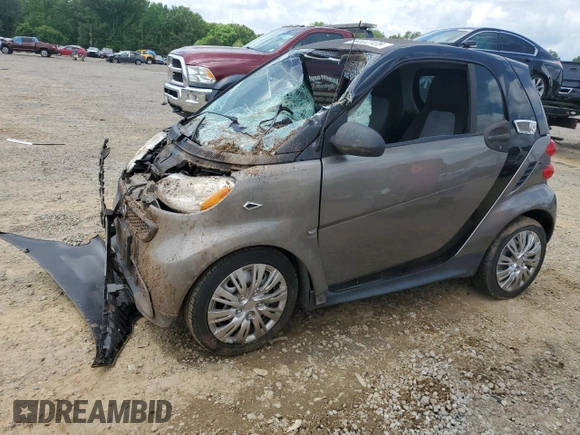 2013 Smart fortwo Pure z VIN WMEEJ3BA7DK678251, wystawiony jako Copart lot #54522125 z przebiegiem Nie podano mil oraz Tytuł czysty. Historia ofert i sprzedaży dostępna na DreamBid. Obrazek 1.