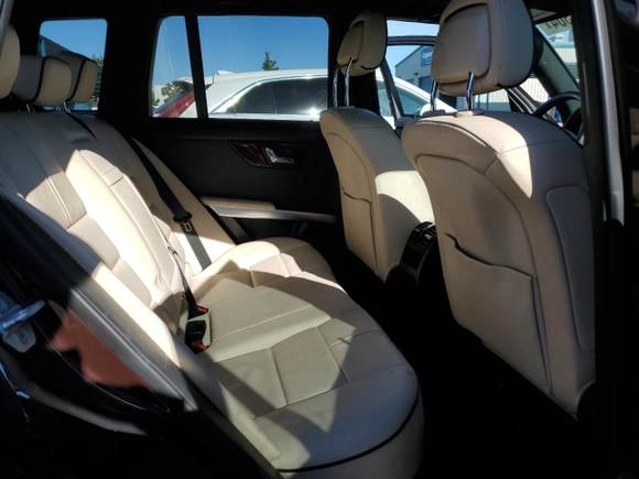2011 Mercedes-Benz GLK 350 with VIN WDCGG8HB6BF687879, listed as a Copart auction lot 76201304 with 107,673 mi miles and Salvage Title. Bid and sale history available at DreamBid. Image 11.