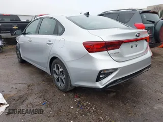 2019 Kia Forte LXS with VIN 3KPF24AD8KE075892, listed as a IAAI auction lot 41479410 with 106,609 mi miles. Bid and sale history available at carsss.com. Image 3.