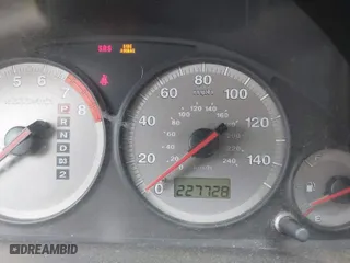 2001 Honda Civic EX with VIN 1HGEM229X1L115109, listed as a IAAI auction lot 41496363 with 227,728 mi miles. Bid and sale history available at carsss.com. Image 7.