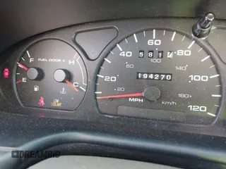 2002 Ford Taurus SES Standard with VIN 1FAFP55S72A256247, listed as a IAAI auction lot 41584035 with 194,270 mi miles. Bid and sale history available at carsss.com. Image 7.