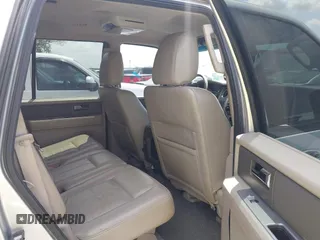 2010 Ford Expedition SSV с VIN 1FMJU1F58AEB03586, выставлен на аукционе IAAI как лот 42506093 с пробегом 226 660 миль миль и . История ставок и продаж доступна на DreamBid. Изображение 8.