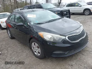 2015 Kia Forte LX with VIN KNAFK4A67F5307026, listed as a IAAI auction lot 41845331 with 163,865 mi miles. Bid and sale history available at carsss.com. Image 1.