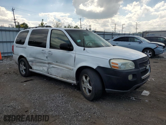 2005 Chevrolet Uplander LS z VIN 1GNDV23L45D269596, wystawiony jako Copart lot #55269075 z przebiegiem 196 353 mil mil oraz Szkoda całkowita • Salvage title. Historia ofert i sprzedaży dostępna na DreamBid. Obrazek 4.