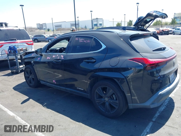 2021 Lexus UX 250h z VIN JTHP9JBH2M2048461, wystawiony jako IAAI lot #42017871 z przebiegiem 56 537 mil mil oraz . Historia ofert i sprzedaży dostępna na DreamBid. Obrazek 15.