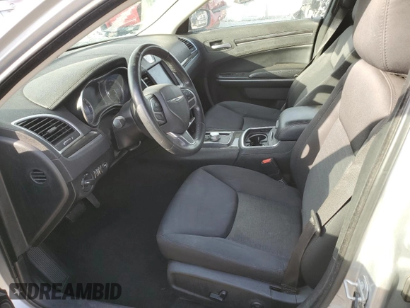 2019 Chrysler 300 Touring with VIN 2C3CCAAG2KH654488, listed as a Copart auction lot 49056915 with 72,227 mi miles and Salvage Title. Bid and sale history available at carsss.com. Image 7.