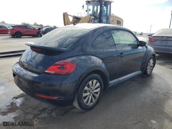 2017 Volkswagen Beetle 1.8T Fleet with VIN 3VWF17AT7HM624649, listed as a Copart auction lot 81556324 with 71,599 mi miles and Salvage Title. Bid and sale history available at carsss.com. Image 3.