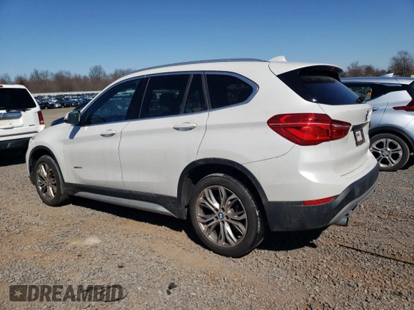 2017 BMW X1 xDrive28i with VIN WBXHT3C31H5F82700, listed as a Copart auction lot 48051095 with 76,861 mi miles and Salvage Title. Bid and sale history available at carsss.com. Image 2.