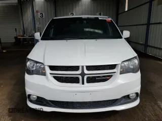 2019 Dodge Grand Caravan GT with VIN 2C4RDGEG2KR537956, listed as a Copart auction lot 50239345 with 98,138 mi miles and Clean Title. Bid and sale history available at DreamBid. Image 5.