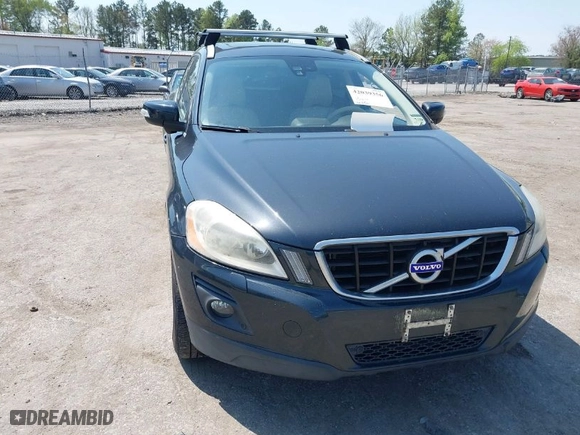 2010 Volvo XC60 3.0T with VIN YV4992DZ5A2085373, listed as a IAAI auction lot 42039356 with 195,336 mi miles. Bid and sale history available at carsss.com. Image 6.