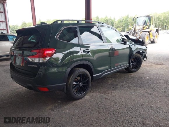 2023 Subaru Forester Limited with VIN JF2SKAPC0PH481499, listed as a IAAI auction lot 42441706 with 15,000 mi miles and . Bid and sale history available at DreamBid. Image 4.