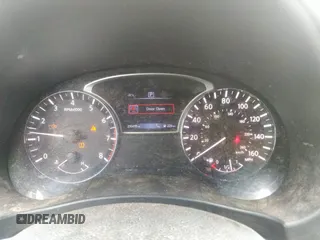 2017 Nissan Altima SV z VIN 1N4AL3AP8HC190980, wystawiony jako IAAI lot #42445722 z przebiegiem 250 470 mil mil oraz . Historia ofert i sprzedaży dostępna na DreamBid. Obrazek 7.