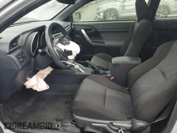 2013 Scion tC z VIN JTKJF5C72D3065583, wystawiony jako Copart lot #58493235 z przebiegiem 41 400 mil mil oraz Szkoda całkowita • Salvage title. Historia ofert i sprzedaży dostępna na DreamBid. Obrazek 7.