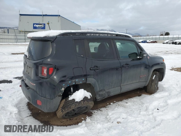 2018 Jeep Renegade Trailhawk with VIN ZACCJBCB2JPH81604, listed as a Copart auction lot 46370305 with 106,564 mi miles and Salvage Title. Bid and sale history available at carsss.com. Image 3.