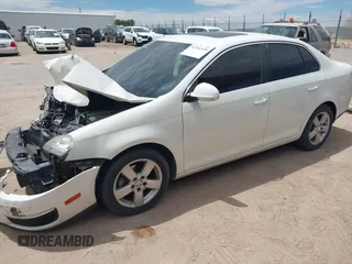 2008 Volkswagen Jetta SE z VIN 3VWRM71K38M176776, wystawiony jako IAAI lot #42244339 z przebiegiem 183 673 mil mil oraz . Historia ofert i sprzedaży dostępna na DreamBid. Obrazek 16.
