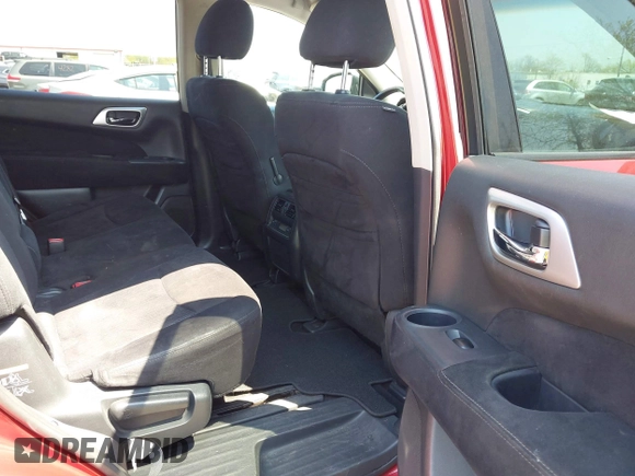 2013 Nissan Pathfinder Platinum with VIN 5N1AR2MM6DC638790, listed as a IAAI auction lot 42114450 with 131,746 mi miles and . Bid and sale history available at DreamBid. Image 8.