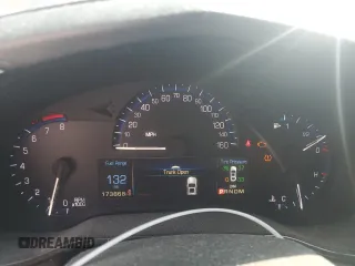 2014 Cadillac CTS RWD z VIN 1G6AP5SX2E0177456, wystawiony jako Copart lot #57503575 z przebiegiem 173 868 mil mil oraz Szkoda całkowita • Salvage title. Historia ofert i sprzedaży dostępna na DreamBid. Obrazek 9.