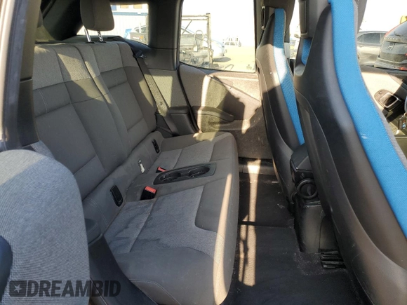 2017 BMW i3 z VIN WBY1Z8C3XHV895363, wystawiony jako Copart lot #50173025 z przebiegiem 63 627 mil mil oraz Szkoda całkowita • Salvage title. Historia ofert i sprzedaży dostępna na DreamBid. Obrazek 11.