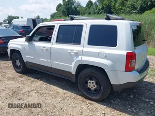 2015 Jeep Patriot Altitude with VIN 1C4NJPBA6FD285712, listed as a IAAI auction lot 42704627 with 169,043 mi miles and . Bid and sale history available at DreamBid. Image 3.