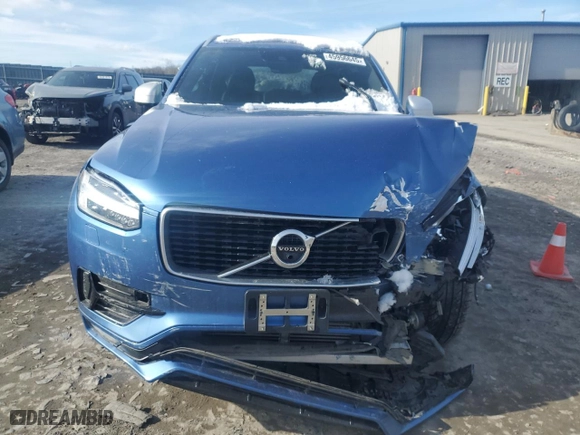 2016 Volvo XC90 T6 R-Design with VIN YV4A22PM0G1031687, listed as a Copart auction lot 45956645 with 113508 miles and Salvage Title. Bid and sale history available at carsss.com. Image 5.