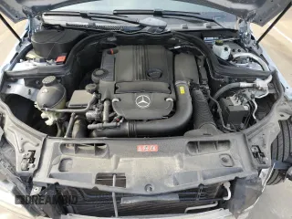 2014 Mercedes-Benz C 250 Sport z VIN WDDGF4HB8ER309802, wystawiony jako Copart lot #51057225 z przebiegiem 111 699 mil mil oraz Nie do naprawy • Non repairable. Historia ofert i sprzedaży dostępna na DreamBid. Obrazek 11.