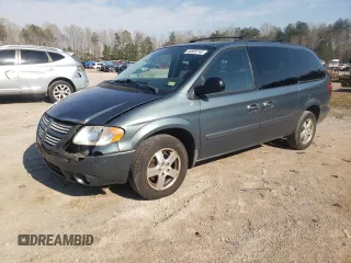 2005 Dodge Caravan SXT z VIN 2D4GP44L75R504132, wystawiony jako Copart lot #50805745 z przebiegiem 214 532 mil mil oraz Czysty tytuł • Clean title. Historia ofert i sprzedaży dostępna na DreamBid. Obrazek 1.