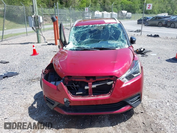 2019 Nissan Kicks SV z VIN 3N1CP5CU2KL493953, wystawiony jako IAAI lot #42142948 z przebiegiem 101 650 mil mil oraz . Historia ofert i sprzedaży dostępna na DreamBid. Obrazek 11.