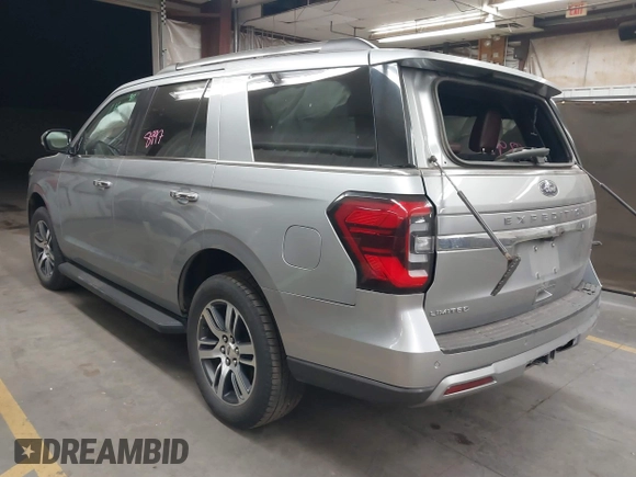 2024 Ford Expedition Limited with VIN 1FMJU2A87REA08908, listed as a IAAI auction lot 41896407 with 42,761 mi miles. Bid and sale history available at carsss.com. Image 3.