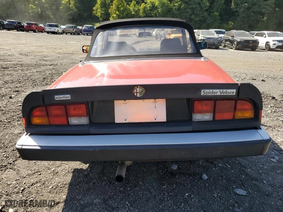 1986 Alfa Romeo Alfa Romeo Veloce with VIN ZARBA5417G1036669, listed as a Copart auction lot 83489434 with 71,219 mi miles and Clean Title. Bid and sale history available at carsss.com. Image 6.
