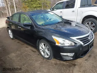 2013 Nissan Altima 2.5 SV with VIN 1N4AL3AP5DC914490, listed as a IAAI auction lot 41595428 with 73,393 mi miles. Bid and sale history available at carsss.com. Image 1.