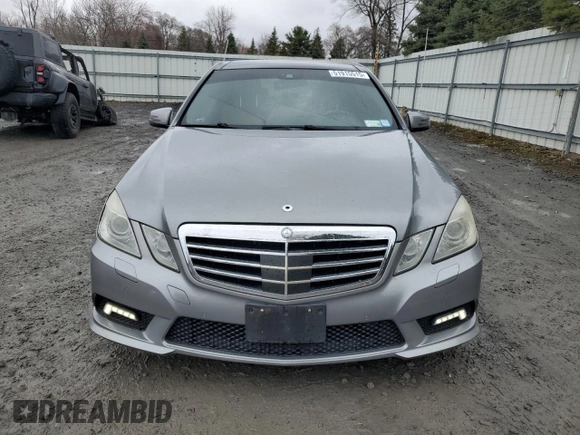 2010 Mercedes-Benz E 350 Luxury with VIN WDDHF5GB3AA021898, listed as a Copart auction lot 51915515 with 57,976 mi miles and Salvage Title. Bid and sale history available at carsss.com. Image 5.