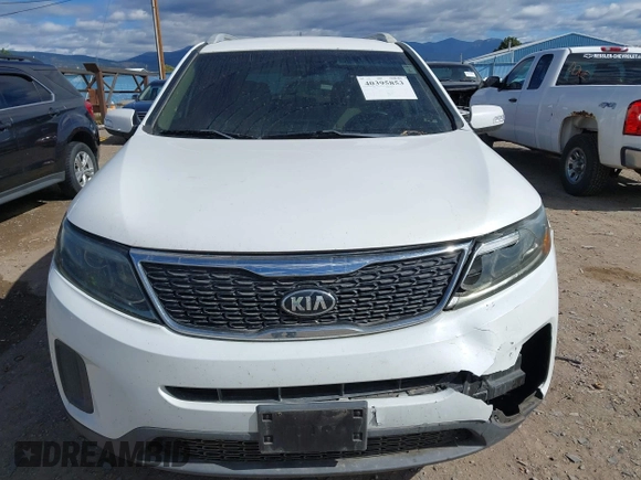 2015 Kia Sorento LX with VIN 5XYKT4A75FG608229, listed as a IAAI auction lot 40395853 with 81,115 mi miles. Bid and sale history available at carsss.com. Image 12.
