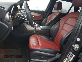 2020 Mercedes-Benz GLC 300 with VIN W1N0G8DBXLF817086, listed as a Copart auction lot 84672224 with 46,161 mi miles and Salvage title. Bid and sale history available at DreamBid. Image 7.