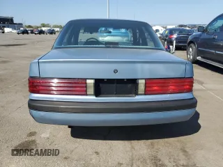 1991 Chevrolet Corsica z VIN 1G1LT53G4MY129241, wystawiony jako Copart lot #71770004 z przebiegiem 142 605 mil mil oraz Szkody całkowita. Historia ofert i sprzedaży dostępna na DreamBid. Obrazek 6.
