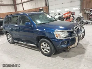 2004 Toyota Highlander with VIN JTEEP21A340004047, listed as a IAAI auction lot 41919779 with 274,110 mi miles. Bid and sale history available at carsss.com. Image 1.