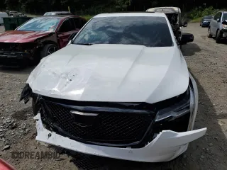 2024 Cadillac CT4-V z VIN 1G6DH5RL7R0121158, wystawiony jako Copart lot #67799554 z przebiegiem 25 715 mil mil oraz Szkody całkowita. Historia ofert i sprzedaży dostępna na DreamBid. Obrazek 5.