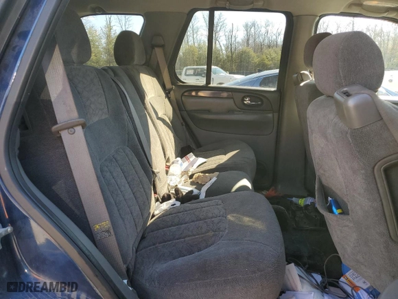 2004 GMC Envoy SLE with VIN 1GKDT13S742411275, listed as a Copart auction lot 45196985 with 205,279 mi miles and Salvage Title. Bid and sale history available at carsss.com. Image 11.