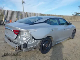 2016 Nissan Maxima SL with VIN 1N4AA6AP8GC414514, listed as a IAAI auction lot 41759903 with 124,116 mi miles and . Bid and sale history available at DreamBid. Image 4.
