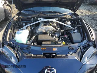 2021 Mazda MX-5 Miata Grand Touring z VIN JM1NDAM70M0458182, wystawiony jako Copart lot #43274345 z przebiegiem 14 483 mil mil oraz Czysty tytuł • Clean title. Historia ofert i sprzedaży dostępna na DreamBid. Obrazek 11.