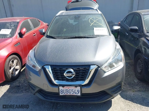 2020 Nissan Kicks SV with VIN 3N1CP5CV8LL565765, listed as a IAAI auction lot 41831473 with 20,920 mi miles. Bid and sale history available at carsss.com. Image 13.