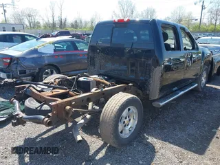 2013 Chevrolet Silverado 1500 LT with VIN 3GCPKSE75DG307515, listed as a IAAI auction lot 41982847 with 178,892 mi miles. Bid and sale history available at carsss.com. Image 4.