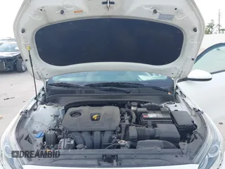 2021 Kia Forte LXS z VIN 3KPF24AD1ME315531, wystawiony jako IAAI lot #42286920 z przebiegiem 88 727 mil mil oraz . Historia ofert i sprzedaży dostępna na DreamBid. Obrazek 10.