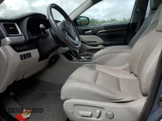 2014 Toyota Highlander Limited with VIN 5TDDCRFH6ES006853, listed as a Copart auction lot 41426685 with 110,001 mi miles and Non repairable. Bid and sale history available at DreamBid. Image 7.