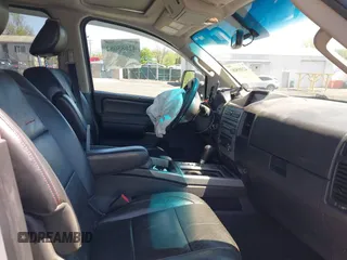 2012 Nissan Titan SV with VIN 1N6AA0EC0CN307743, listed as a IAAI auction lot 42085082 with 187,506 mi miles. Bid and sale history available at carsss.com. Image 5.