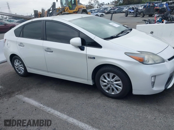 2012 Toyota Prius with VIN JTDKN3DP4C3027174, listed as a IAAI auction lot 42201082 with 147,827 mi miles and . Bid and sale history available at DreamBid. Image 13.