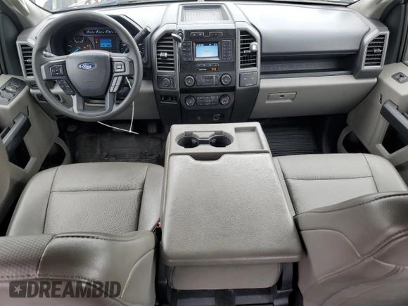 2022 Ford F-350 XL with VIN 1FD8W3HT3NEE12596, listed as a Copart auction lot 51074445 with 213,784 mi miles and Clean Title. Bid and sale history available at DreamBid. Image 8.