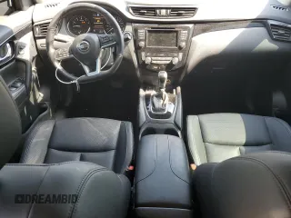 2023 Nissan Qashqai SV z VIN JN1BJ1BWXPW107550, wystawiony jako Copart lot #69657544 z przebiegiem 3825 mil mil oraz Tytuł czysty. Historia ofert i sprzedaży dostępna na DreamBid. Obrazek 8.