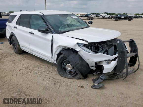 2023 Ford Police Interceptor Utility z VIN 1FM5K8AB5PGC17264, wystawiony jako Copart lot #57790225 z przebiegiem 457 mil mil oraz Tytuł czysty. Historia ofert i sprzedaży dostępna na DreamBid. Obrazek 4.