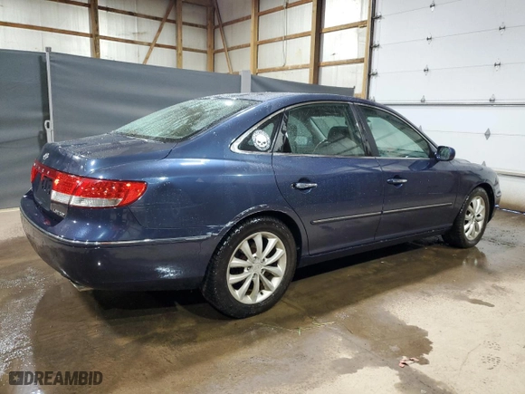 2007 Hyundai Azera SE with VIN KMHFC46F37A181759, listed as a Copart auction lot 77031524 with 179,885 mi miles and Clean Title. Bid and sale history available at carsss.com. Image 3.